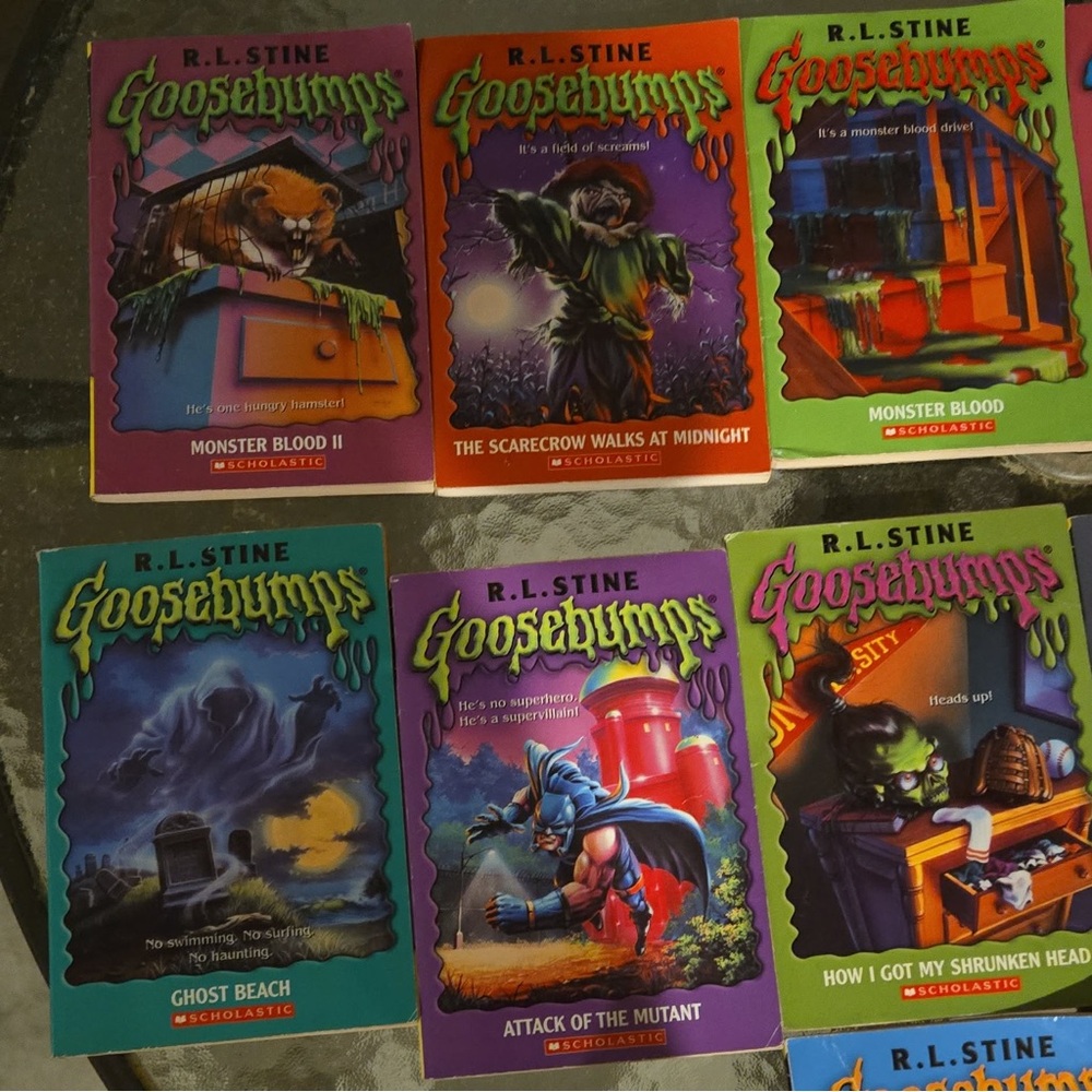 Kids Book Collection - Assorted Color Covers - Picture 3 of 4